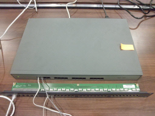 ทดสอบและติดตั้ง 16 FXO VoIP Gateway